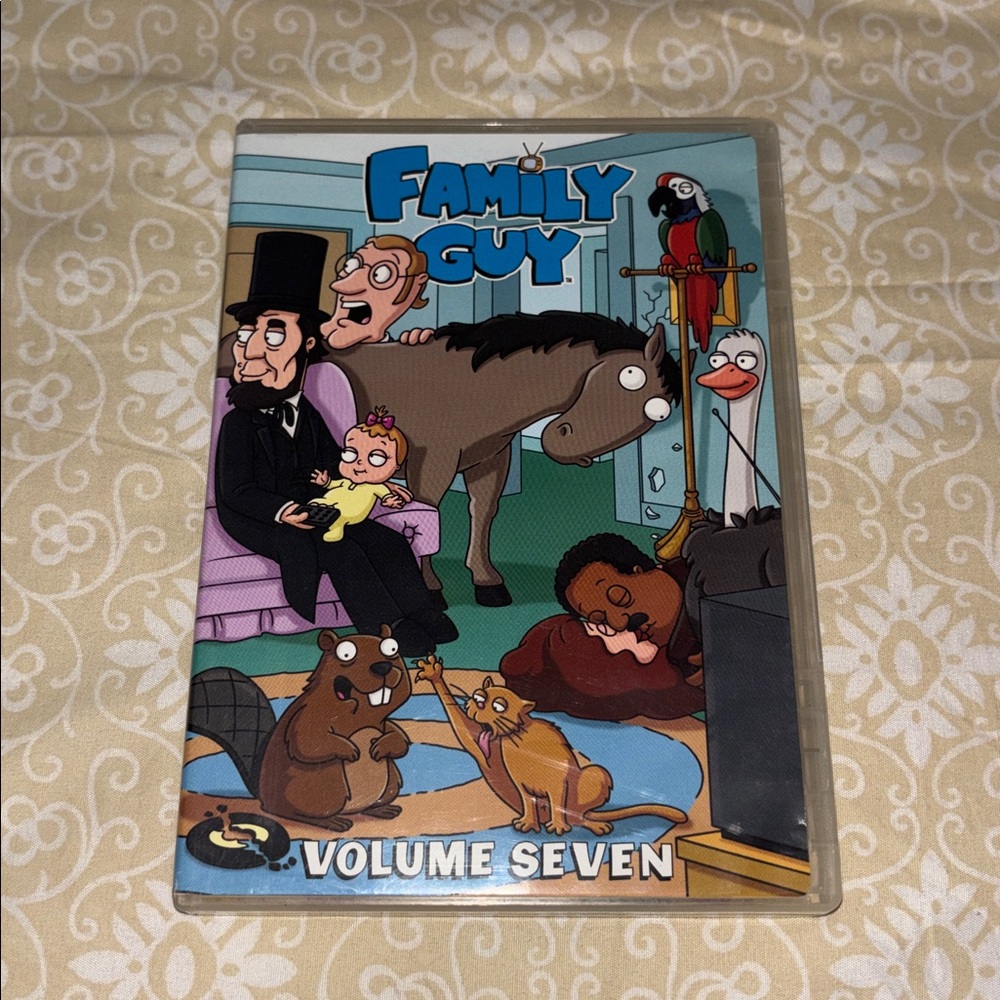 Family Guy Volume 7 - 3 Disk DVD Set in Very Good Condition